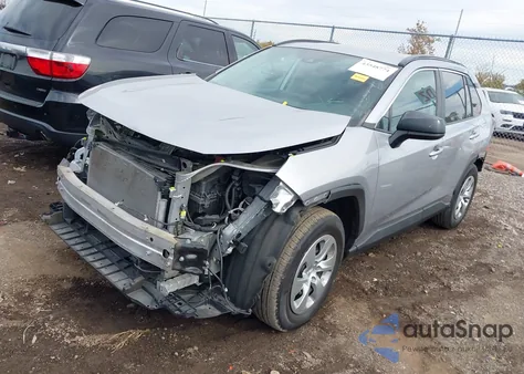 2021 Toyota Rav4 Le z USA, uszkodzony, nr VIN 2T3F1RFV4MC217407